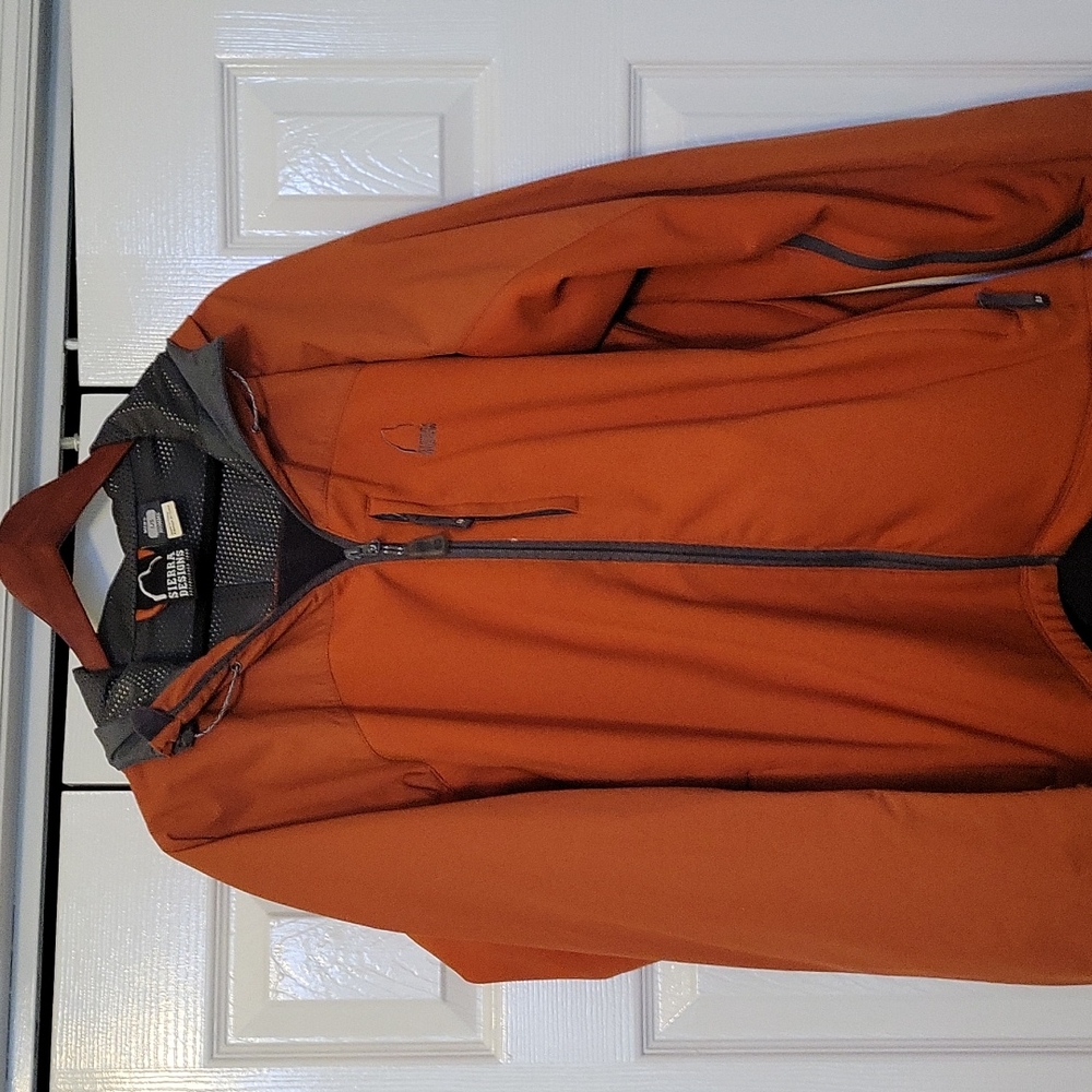Men's Sierra Designs jackets